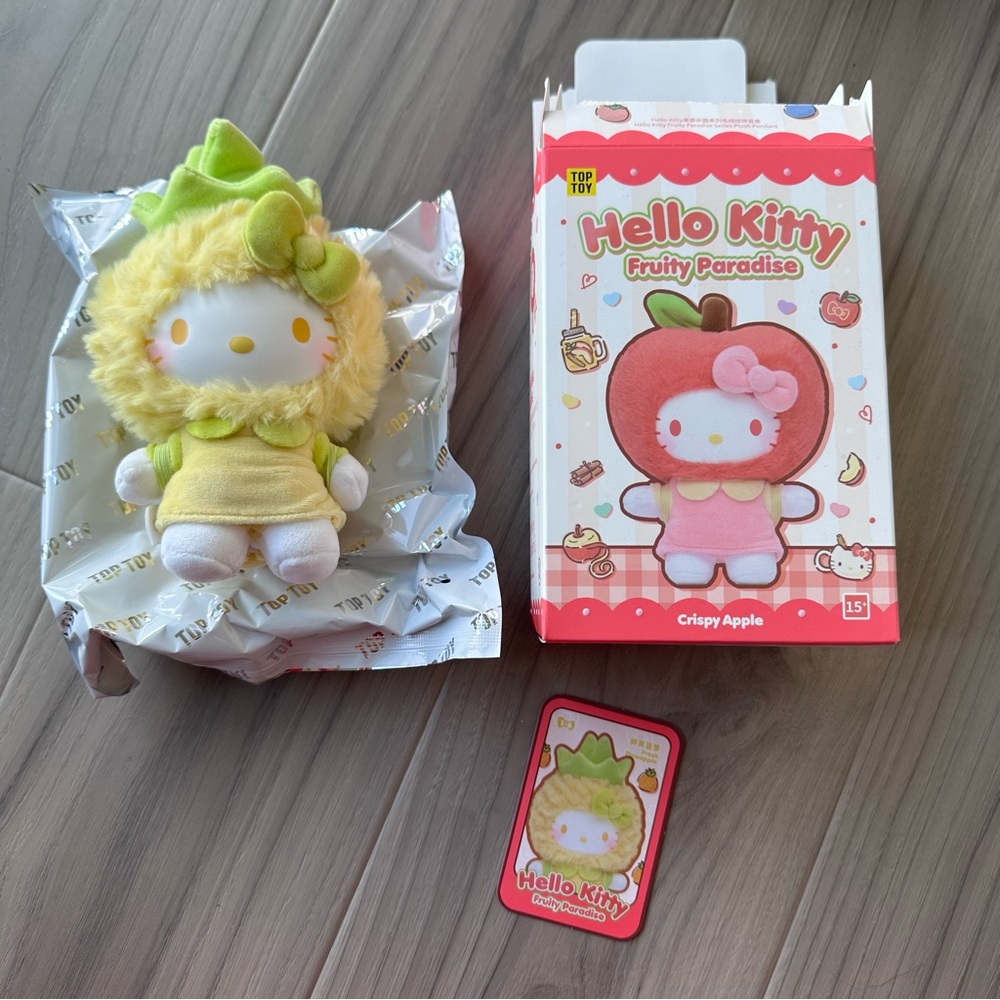 Top Toy Hello Kitty Fruity Paradise FRESH PINEAPPLE